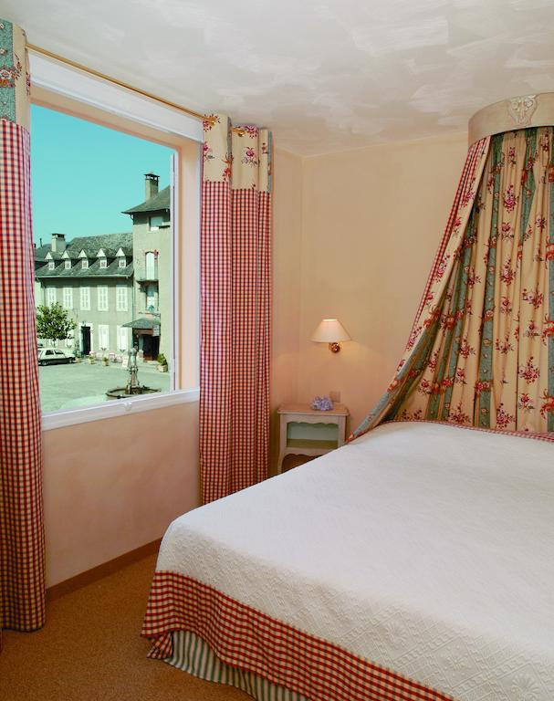 Hotel Le Viscos - Teritoria Saint-Savin  Zimmer foto